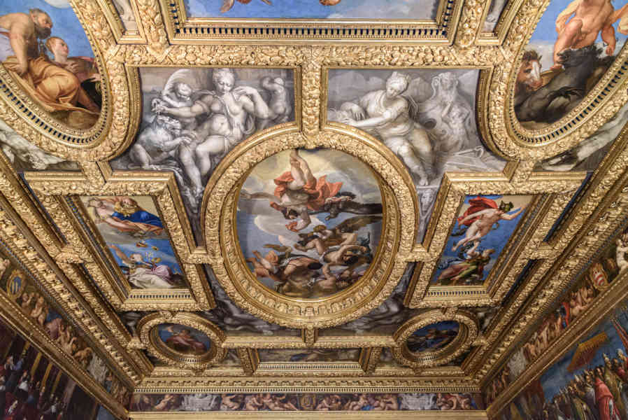 Italia - Venecia 064 - palacio Ducal - Salón del Consejo de los Diez.jpg